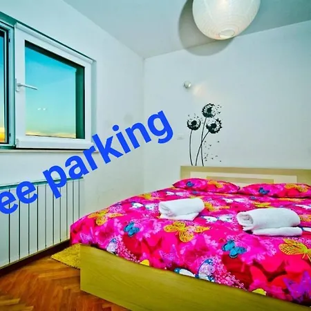 Apartman Roko Apartment