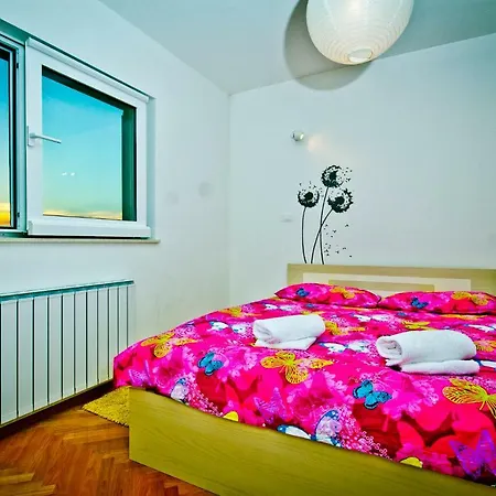 Apartment Apartman Roko Sibenik