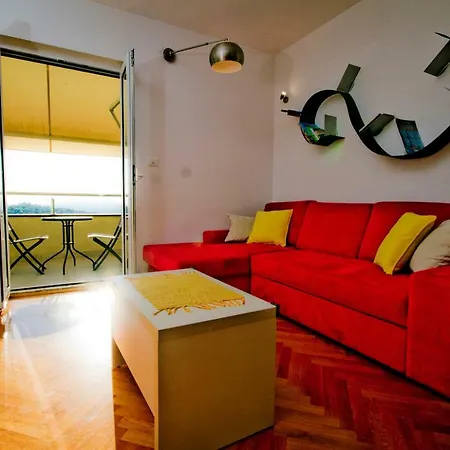 Apartman Roko Apartment *