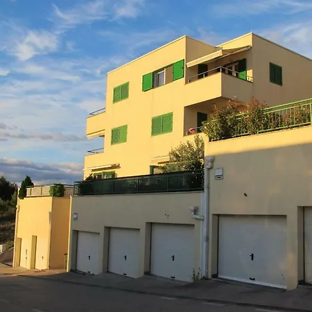 Apartman Roko *