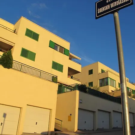 Apartman Roko *